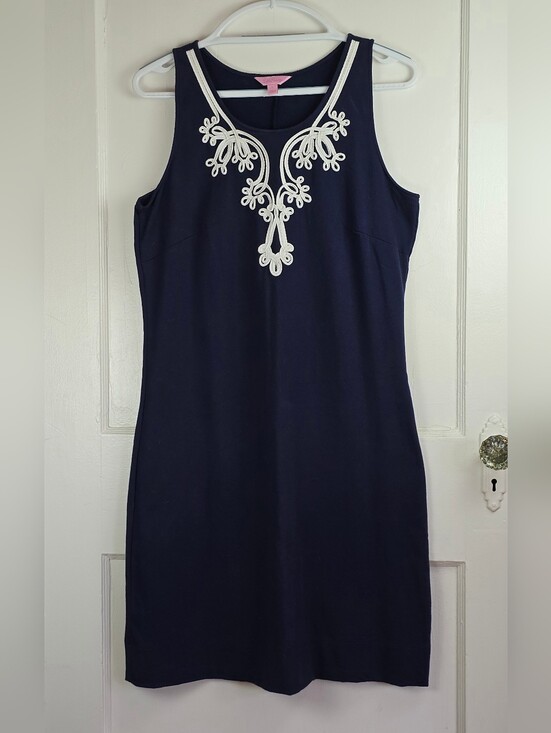 Lilly Pulitzer Dresses & Skirts - Lily Pulitzer Navy Blue Knit Sleeveless Dress L
